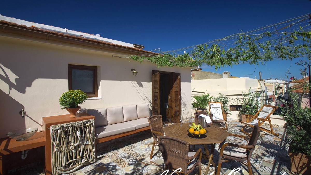 Old Town Rethymnon Apartment | Rimondi Veranda House