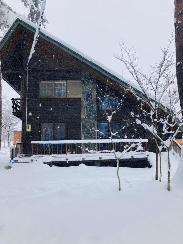 Iimori House | Ringo Cottage