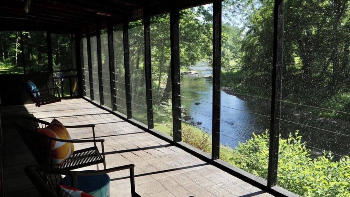 Yellow Spring Cabin | Rio Sueño (River Dream) on the Cacapon River