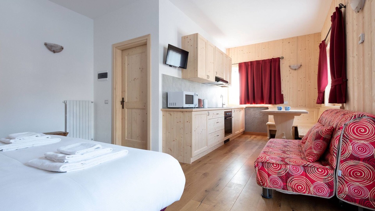 Premadio Apartment | Ripa Fontana 1 Mono - Studio Apartment, Sleeps 2