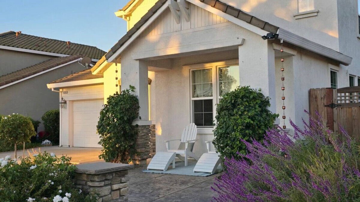 Ripon House | Ripon Park House, 4 bedroom 2.5ba