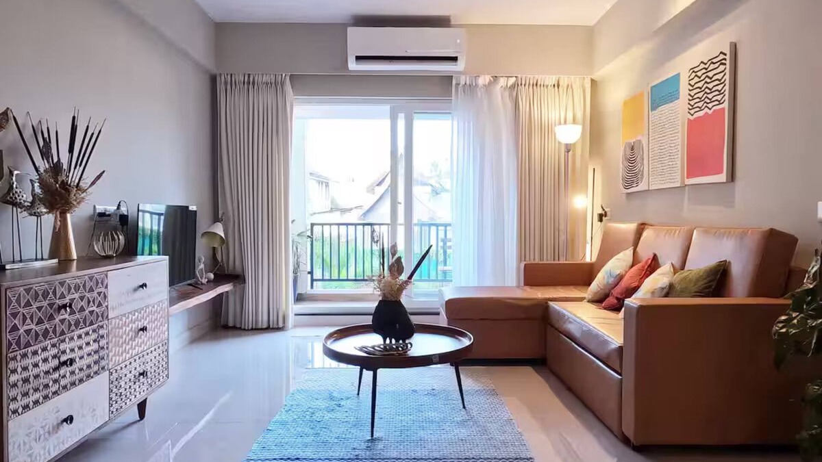 Nerul Apartment | Ripples:Pool facing/RiverView/7 mins to Coco Beach