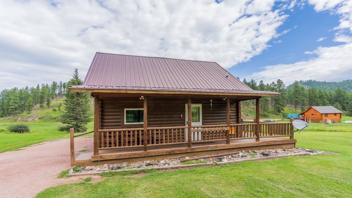 Hill City Cabin | Ripplin Creek Haven | 3 Bed, 2 Bath
