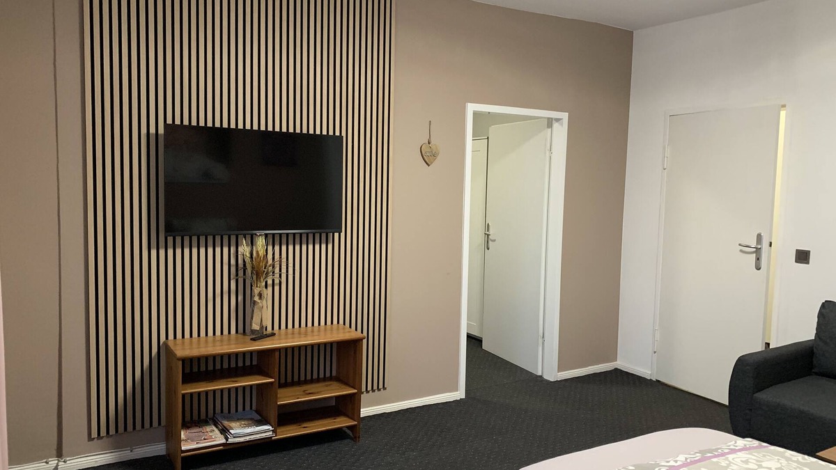 Neukoelln Apartment | Rising Berlin