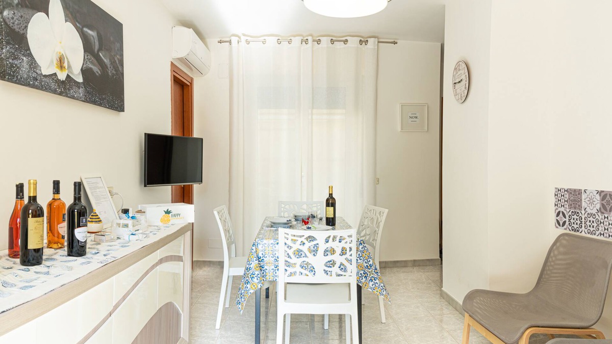 Ginosa Marina House | Rivela Holiday Home by the sea in an independent villa in Puglia.