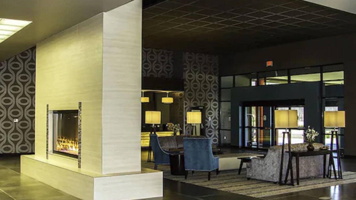 Wyandotte Hotel | River Bend Casino & Hotel