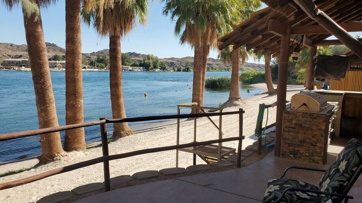 Parker Dam Villa | River Front Beach Villa 7 on the Colorado River