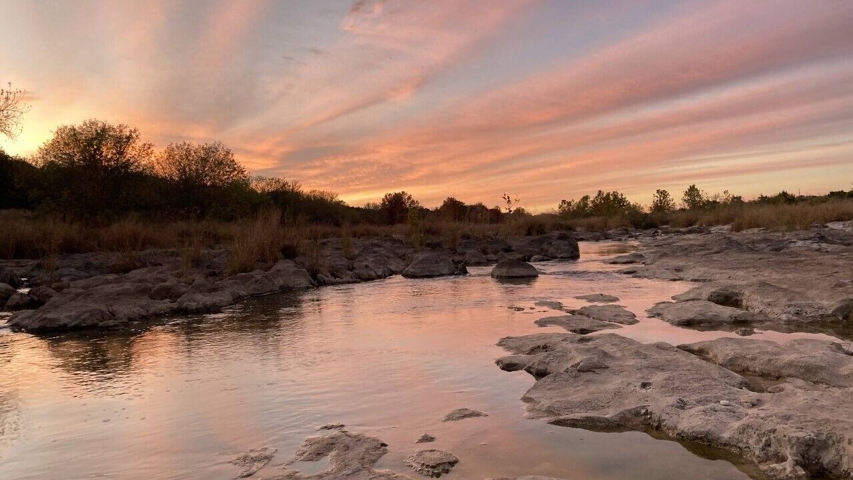 Johnson City House | RIVER FRONT Cabin on the Pedernales River & Texas Wine Road