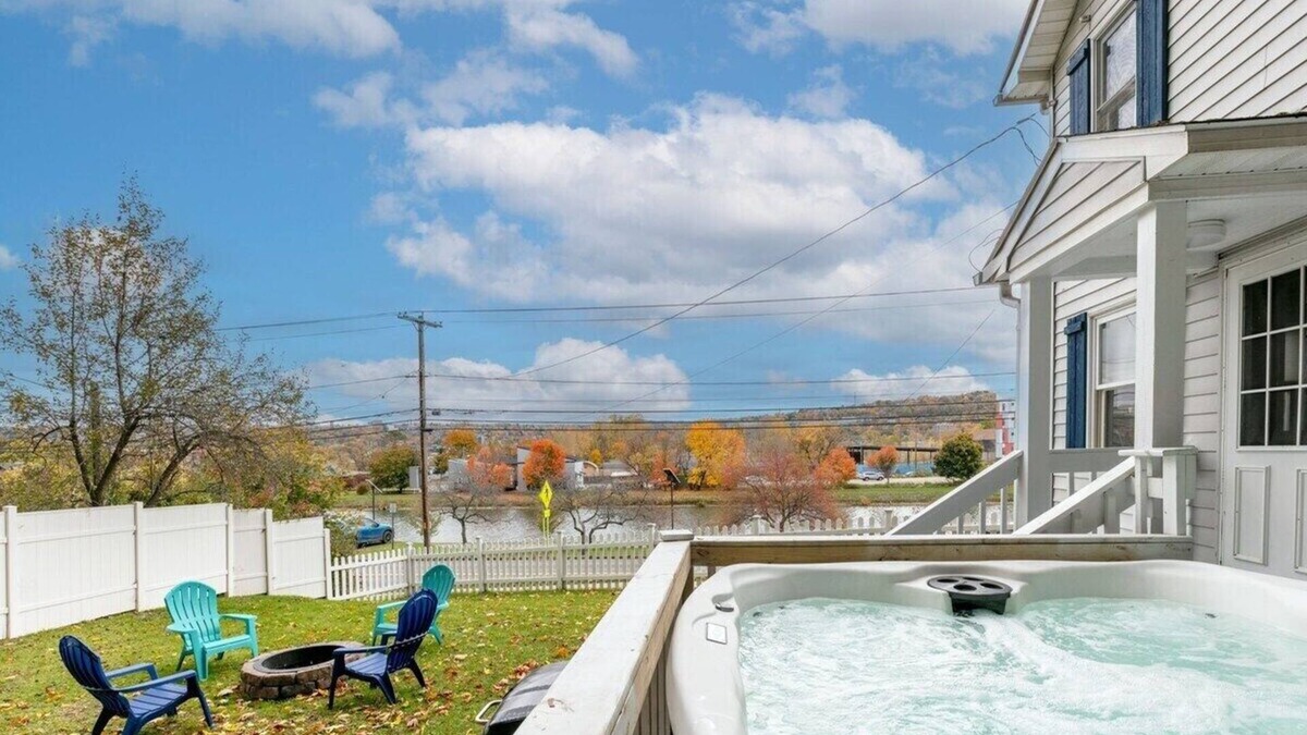 Ithaca House | River front in the heart of Ithaca!