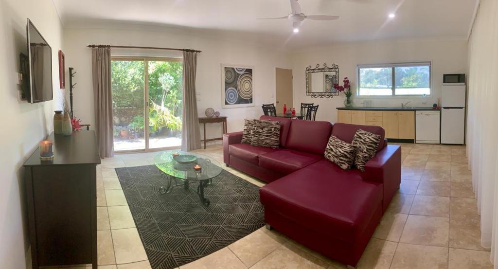 Diddillibah Bed & Breakfast | River Gum Luxury Bed and Breakfast