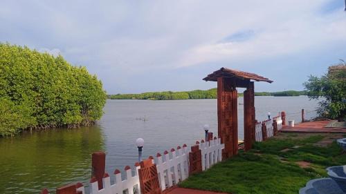 Kundapur Hotel | River Lounge Resort