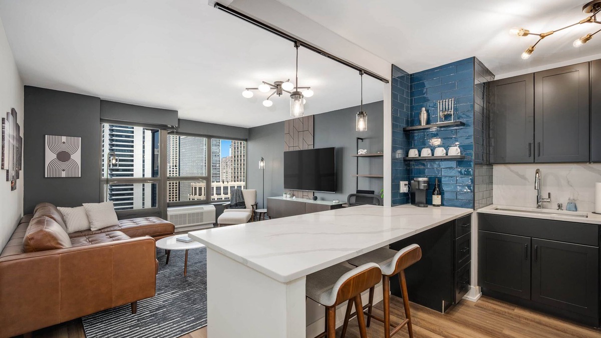 Near North Side Apartment | River North Chicago Chic w/King Bed - Lake & Skyline Views
