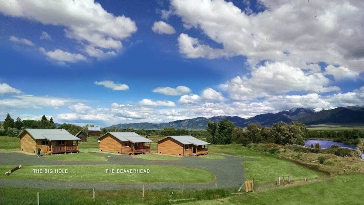 Silver Star Cabin | River Rest Luxury Cabin - The Big Hole. Beautiful River and Mountain Views!