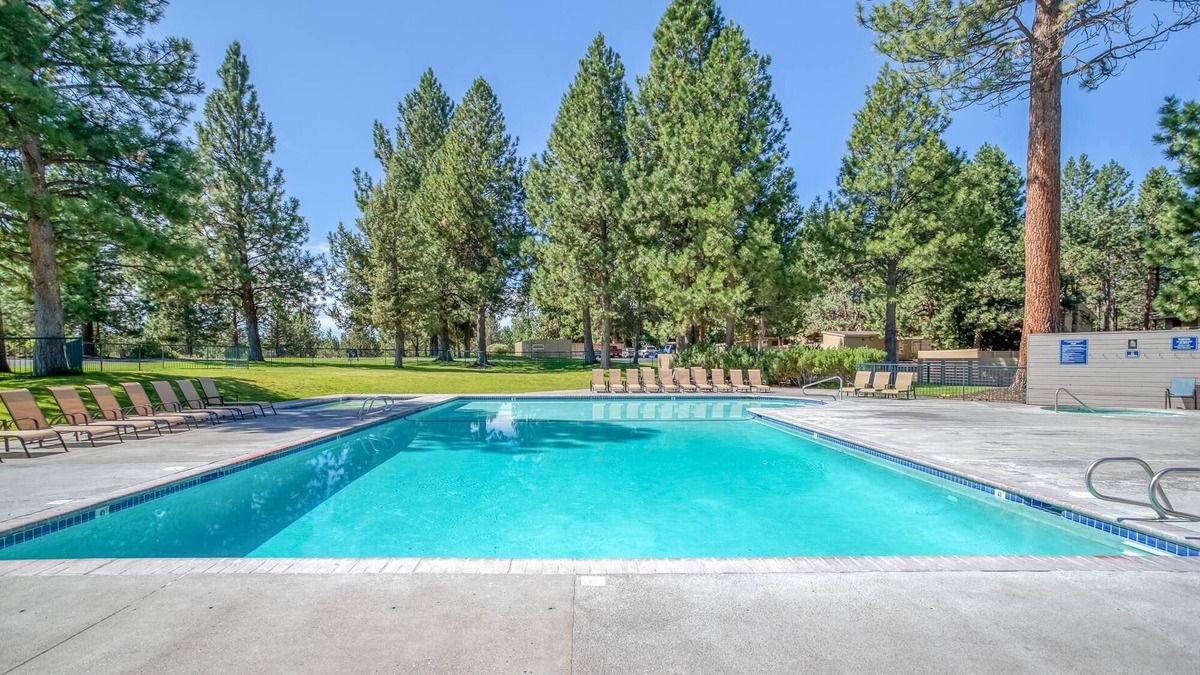 Southwest Bend House | River Ridge 414b