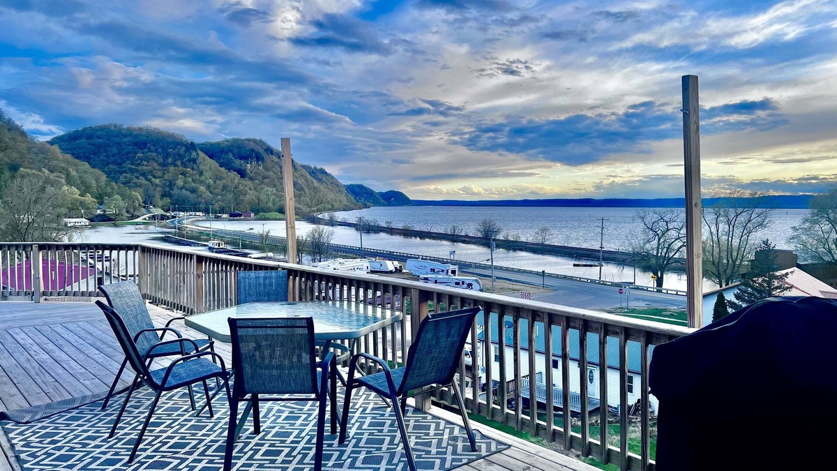 Lynxville Cabin | River Run Ridge
