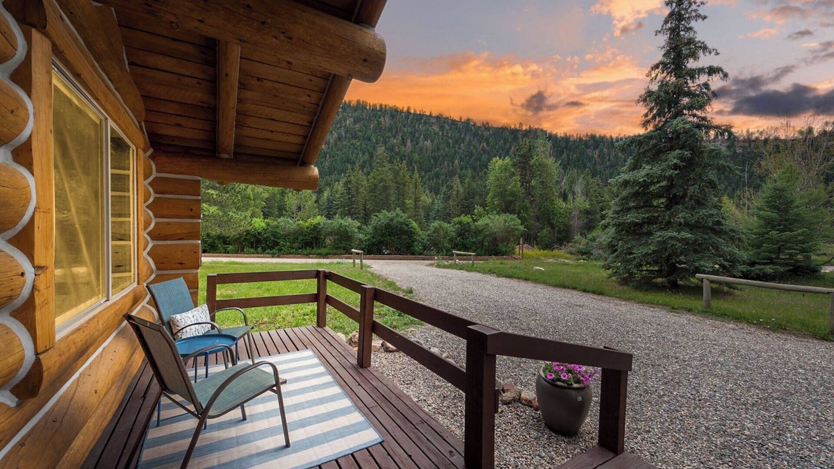 Durango - Purgatory Cabin | River Stone | Charming Log Cabin Near Florida River, 20 Min to Town, Dogs OK