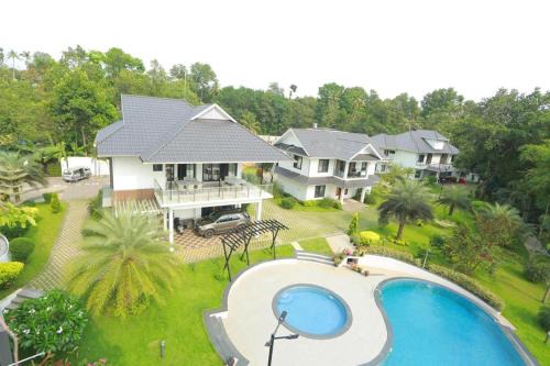 Todupulai Resort | River Terrace Resort And Spa