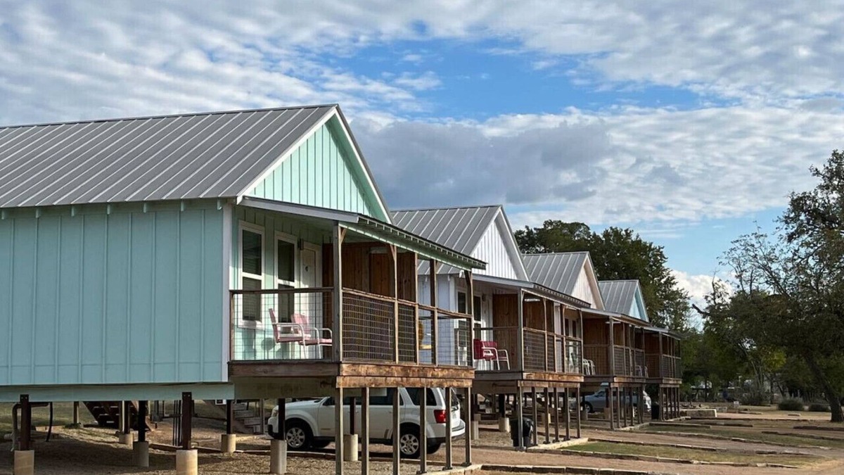 Kerrville Cabin | River View Deluxe King Cabin #19
