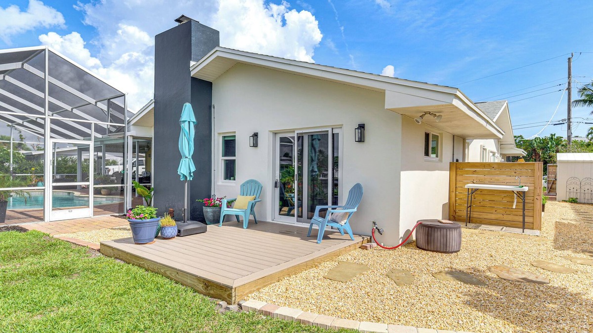 Harbor East Apartment | Riverfront Apt w/Boat Dock in Melbourne Beach!