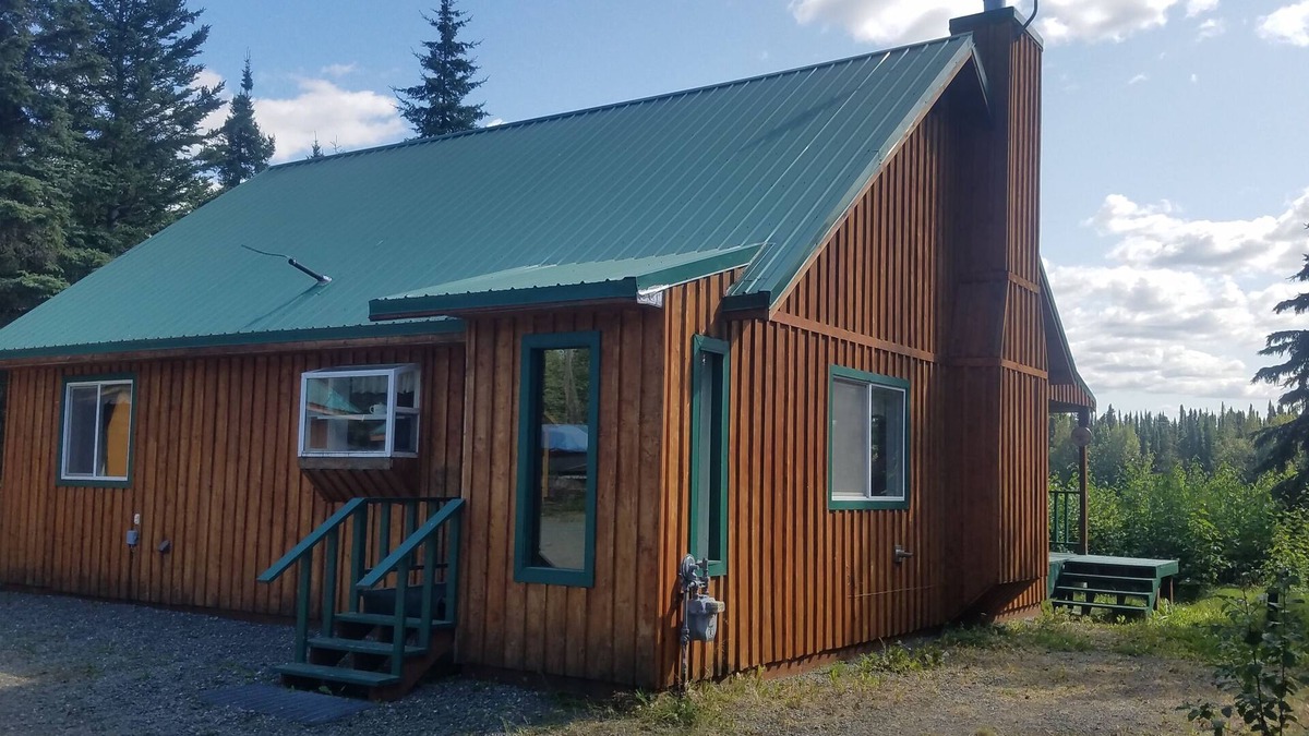 Funny River House | Riverfront Keaira Cabins in Kenai