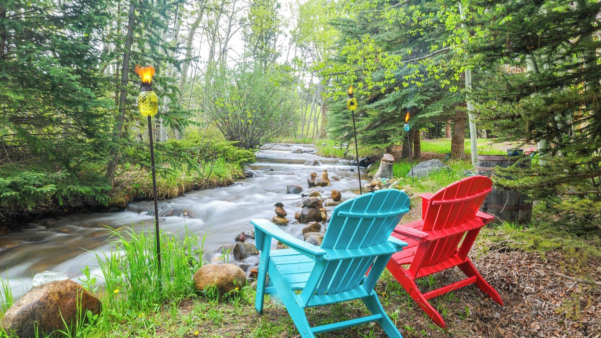 Nathrop House | Riverfront Retreat in Nathrop: Fire Pits & Hot Tub