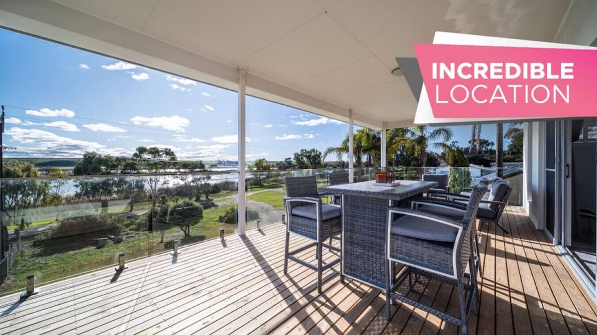 Riverglades House | ★Riverglades View★RIVERFRONT✔︎WiFi✔︎4BR✔︎Family✔︎