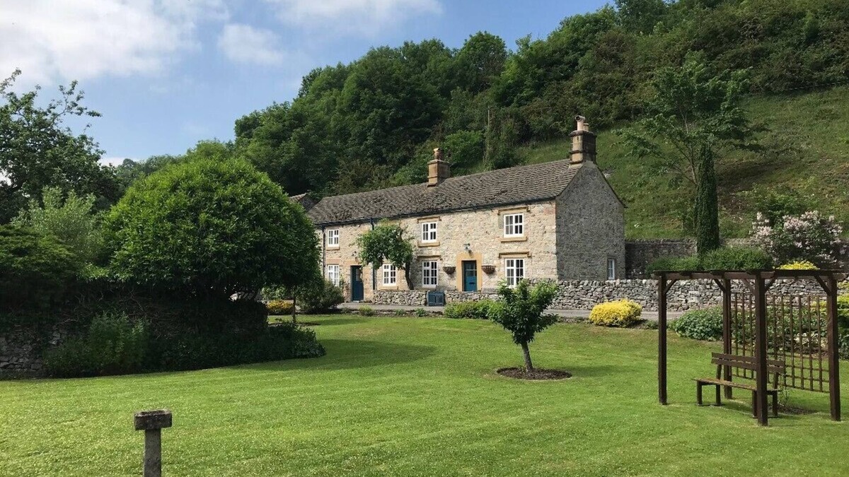 Monsal Dale Cottage | Riversdale Farm Cottage, Upperdale | Peak District