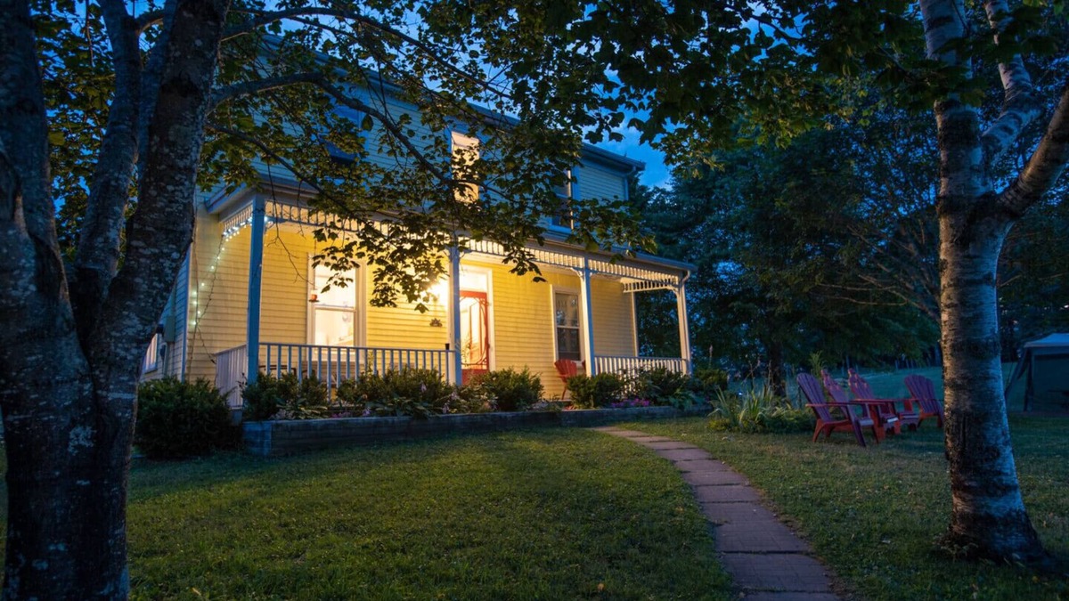 Martins River Cabin | Riverside Country Retreat near Mahone Bay, Lunenburg and Oak Island