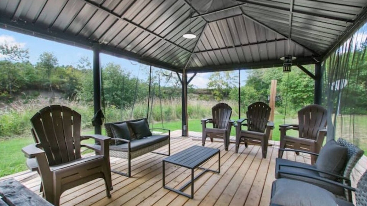 Brock House | Riverside Glamping