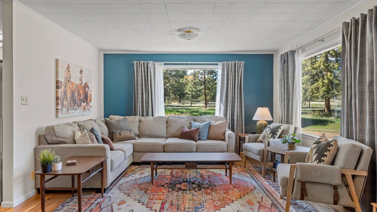 Durango House | Riverside Home w/Spacious Yard, Full Kitchen, Grill, Pet Friendly, Wifi