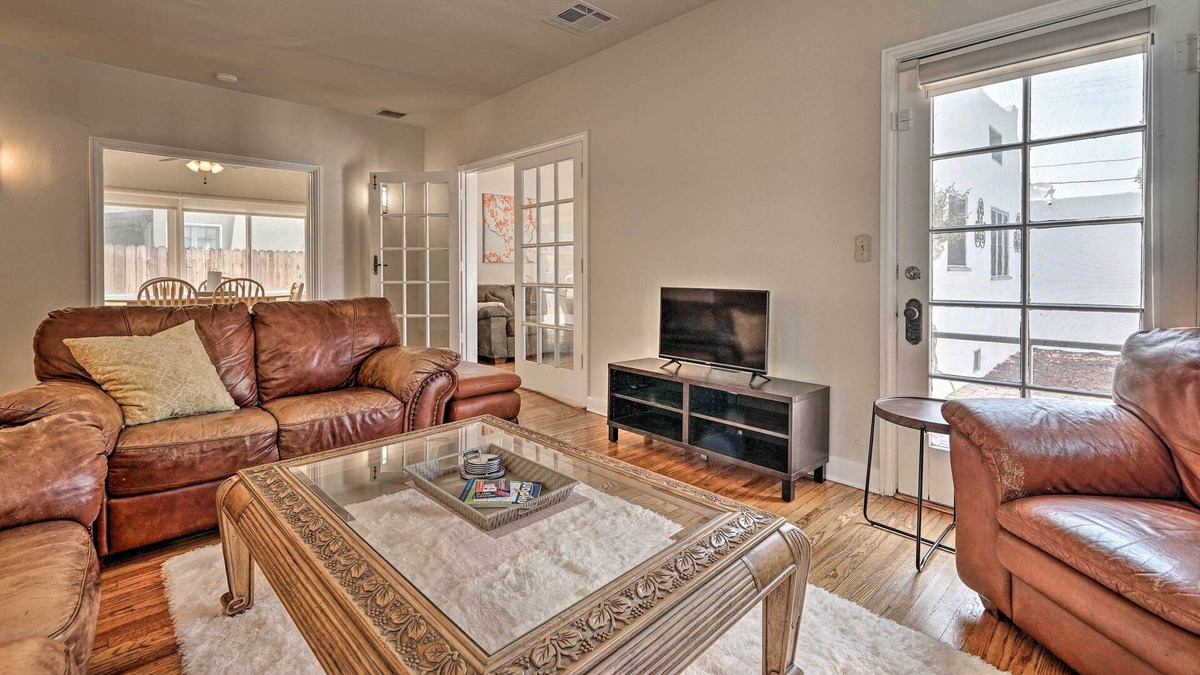 Riverside House | Riverside Hub w/ Shared Pool ~ 1 Mi to Downtown!