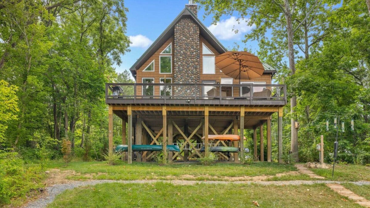 Luray House | Riverside Oasis with Stunning Views, Cozy Firepit!
