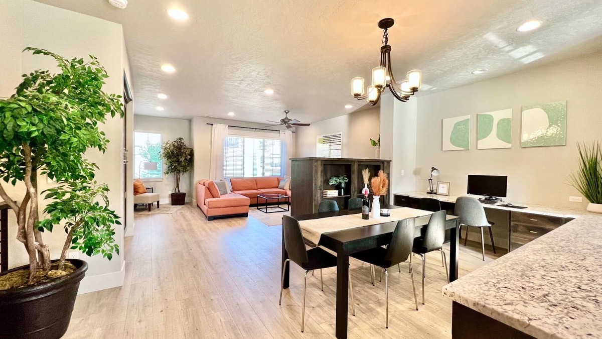 Boise House | Riverside Retreat - Luxury Living Steps From the Pool, Boise River & Greenbelt