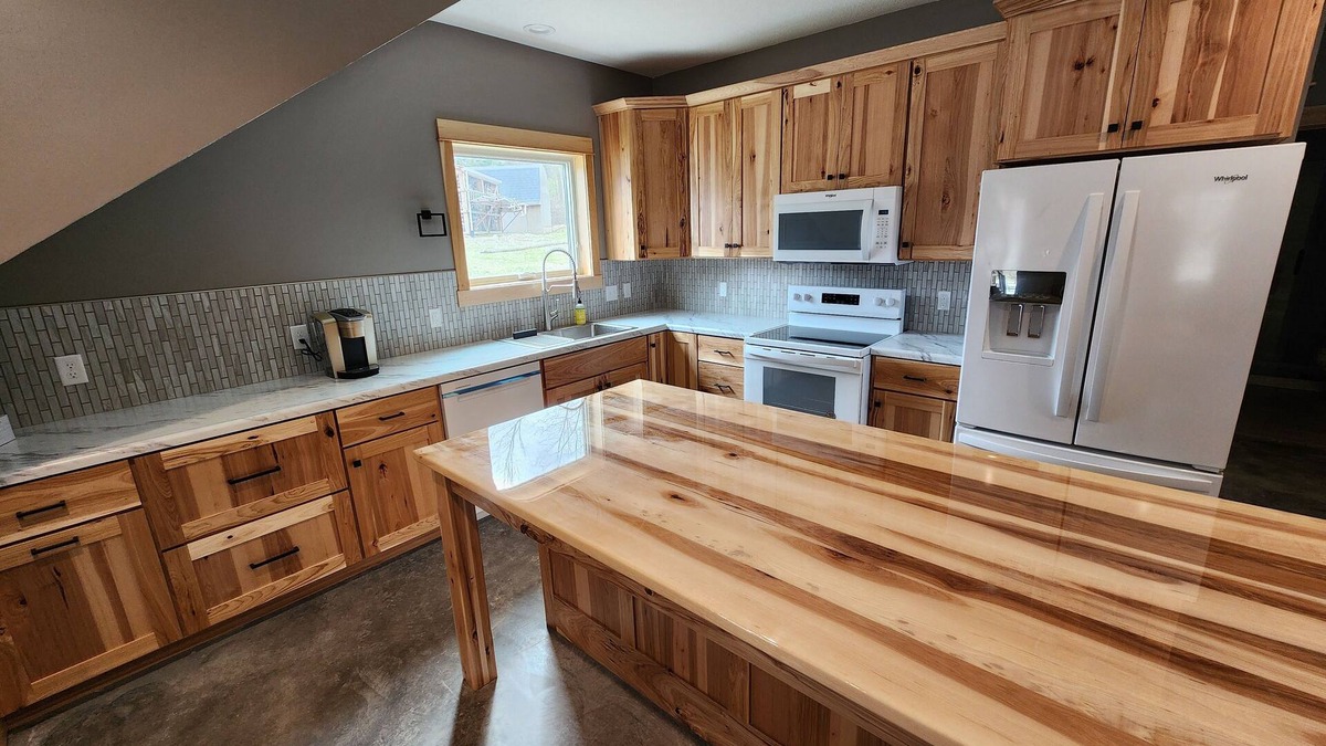 Wabasha County House | Riverside Retreat Near Town w Sauna, sleeps 8, Views & Abundant Activities!