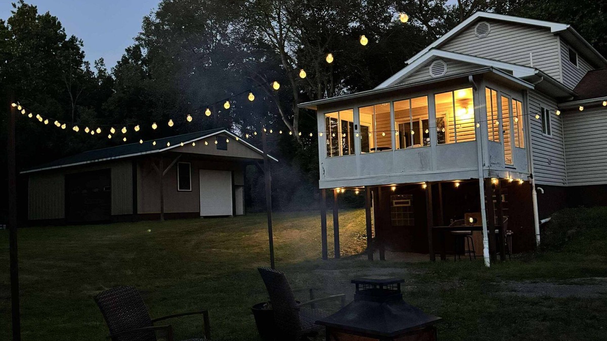 Massillon House | Riverside Slumber Party Vibes