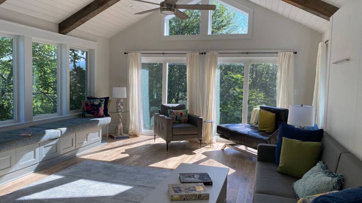 Harpers Ferry House | Riverview Suite at La Soledad