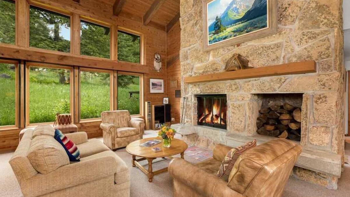 Teton Village House | RMR: Moose Crossing Home in Teton Village