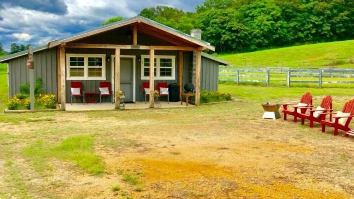 Wingina Cabin | RNF Virginia's hottest destination getaway! Robbin's Nest Farm!