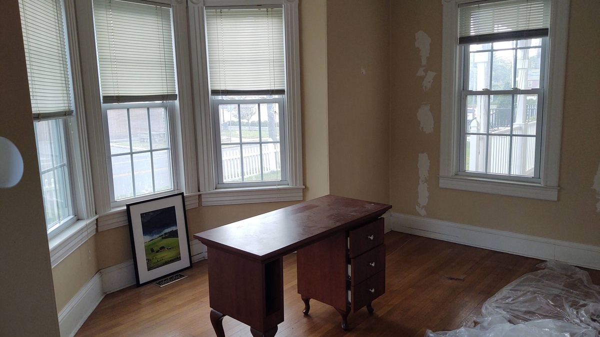 Robbinsville House | Robbinsville, NJ town center