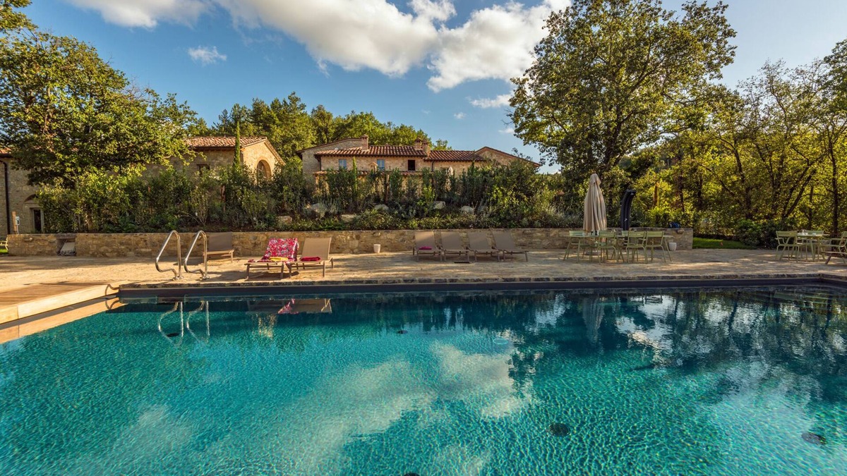 Castellina in Chianti Apartment | Roccia 2BR apart PRM OK in restored Farm w Pool and Spa, ground floor terrace