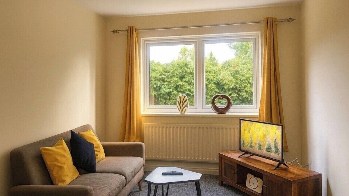 Rochdale Apartment | Rochdale Retreat - Cozy Apartment Stay