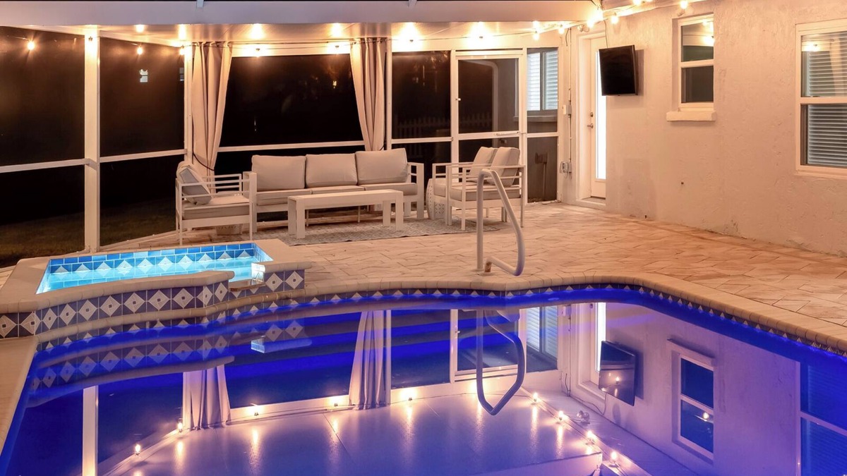 Englewood South House | Rock Creek Park Waterfront Oasis