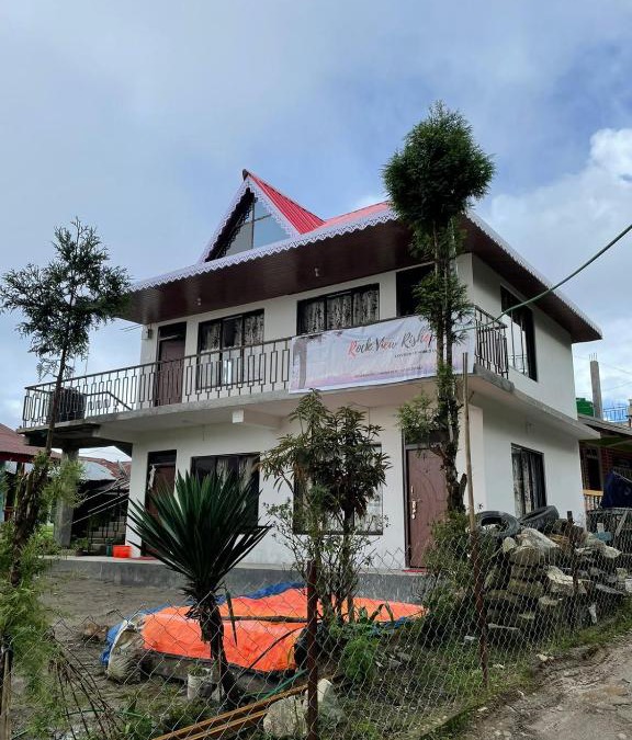 Rishop House | Rock View Rishop