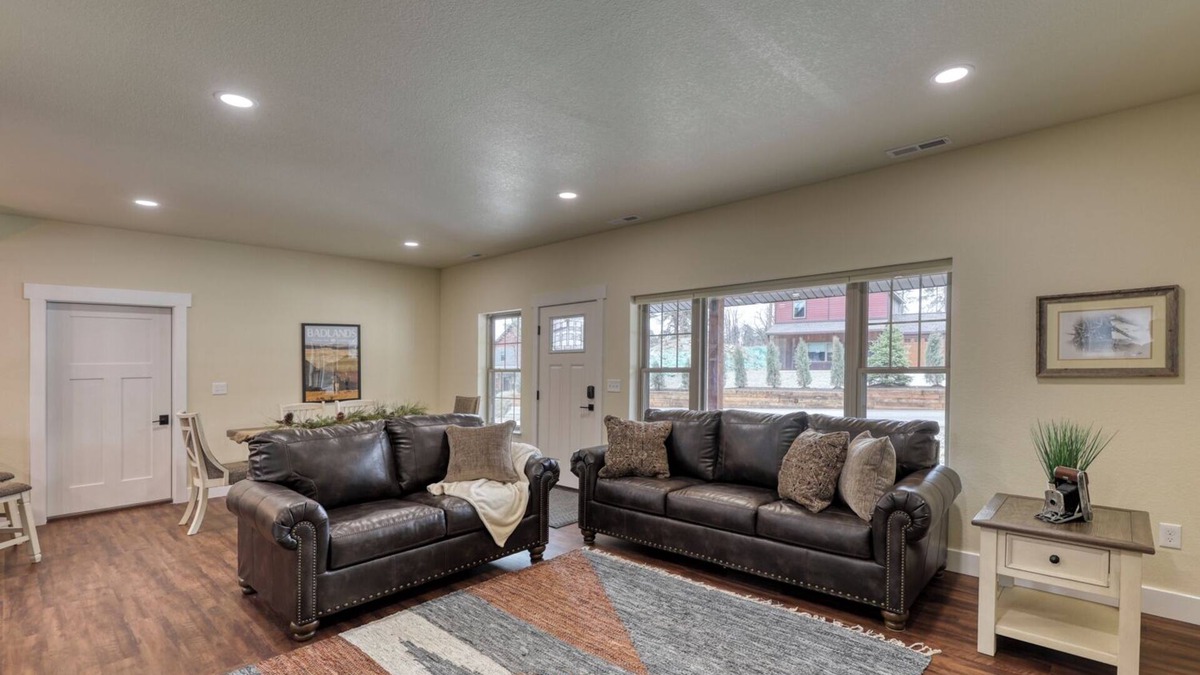 Rockerville Condo | Rockerville Gold Town Lodging #7-Badlands Retreat Near Mt. Rushmore - This two-bedroom condo is your perfect home base for adventure and relaxation. Just minutes from Mount Rushmore, Crazy Horse Memorial, Custer State Park, Sturgis, and the Badlands.