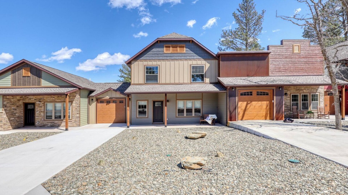 Rockerville Condo | Rockerville Gold Town Lodging #15-This two-bedroom condo is your perfect home base for adventure and relaxation. Just minutes from Mount Rushmore, Crazy Horse Memorial, Custer State Park, Sturgis, and the Badlands.