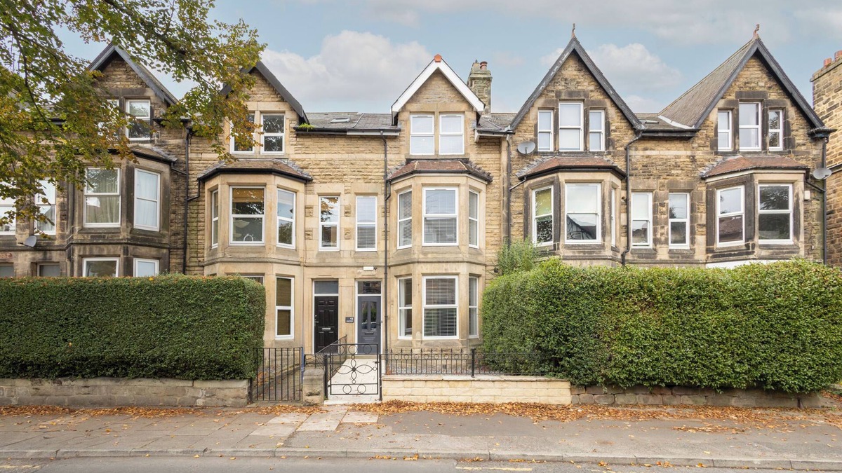 Harrogate City Centre House | Rockholme - Large Group Accommodation in Central Harrogate