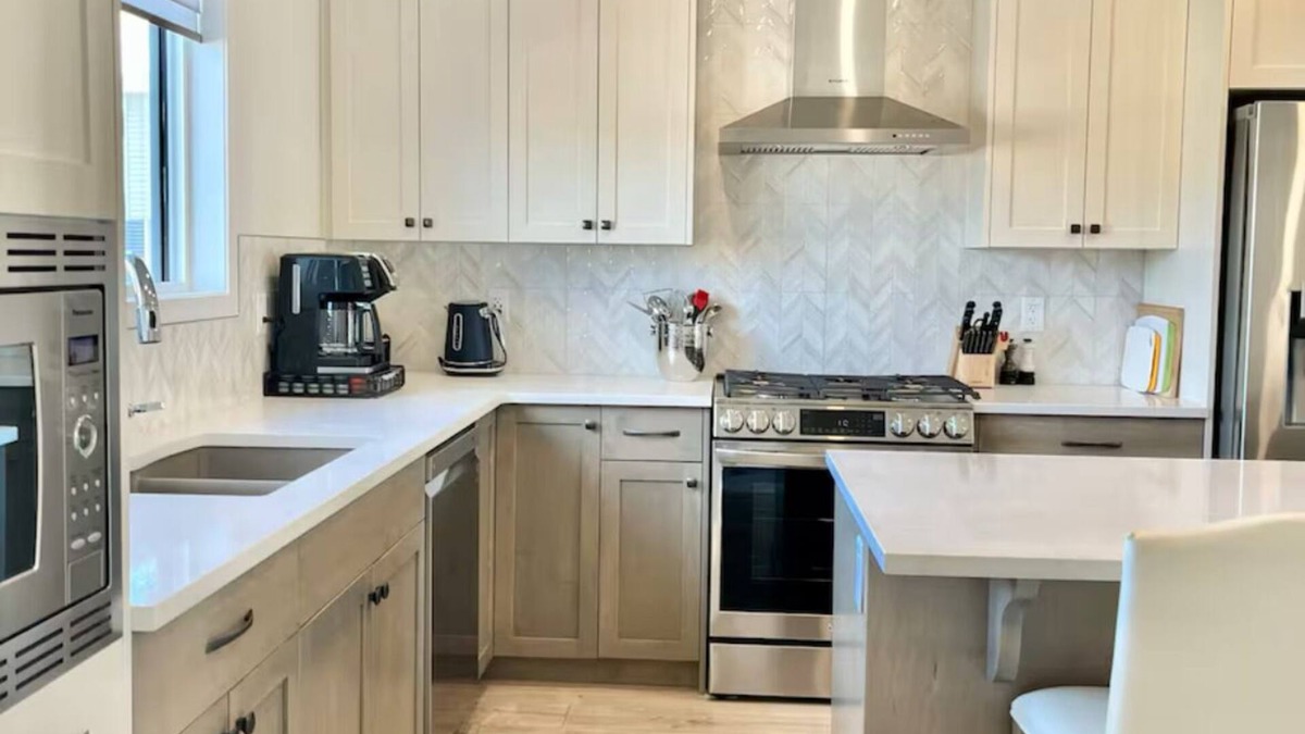 Keith House | Rockland Park Home: 3 BR, Easy Access to Banff