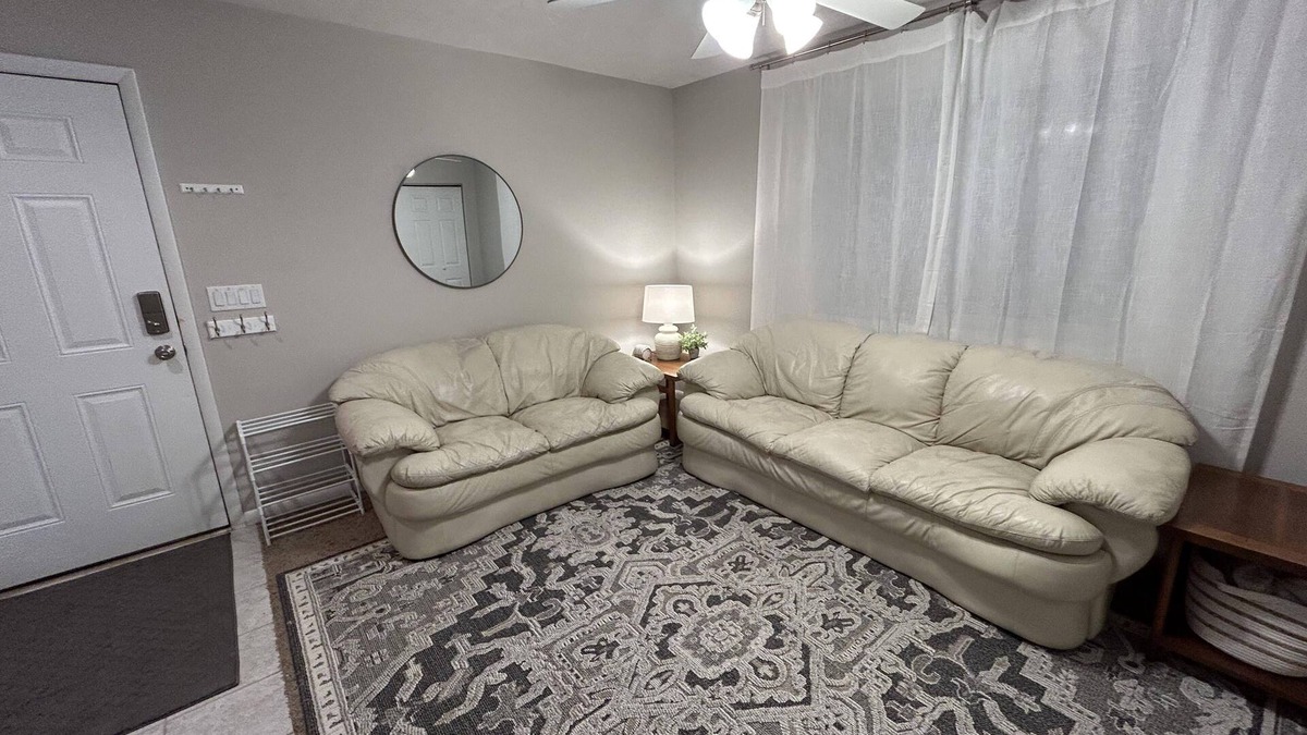 Lapoint Apartment | Rockview - Cozy 2-bedroom apartment with field views in lovely Vernal