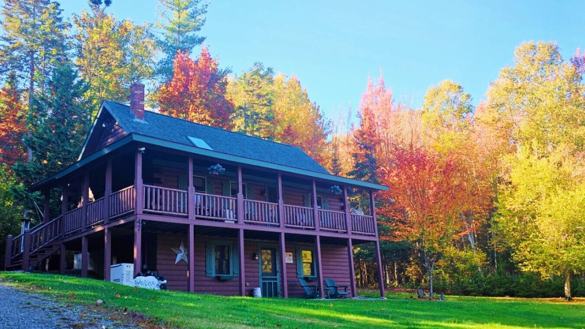 Northeast Somerset Cabin | Rockwood Retreat*Pet Friendly*Lake Access*Peaceful