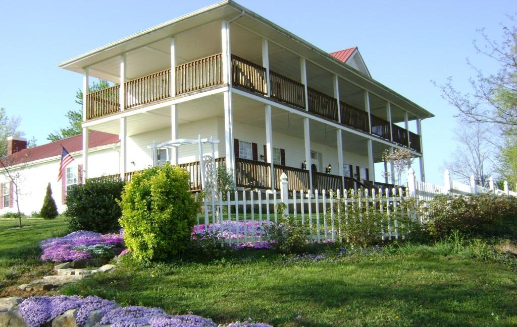 Rocky Hill Bed & Breakfast | Rocky Hill Inn
